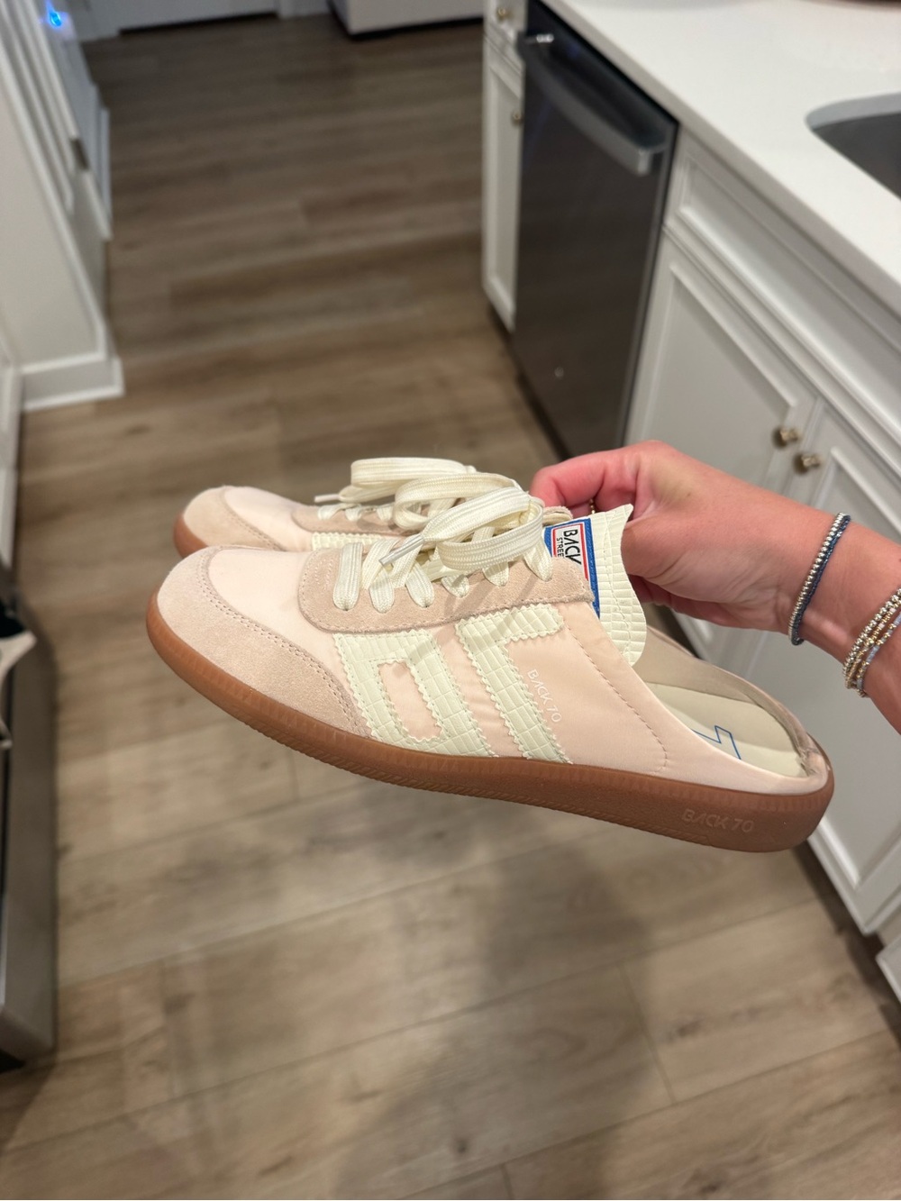 Back 70 Mule sneaker